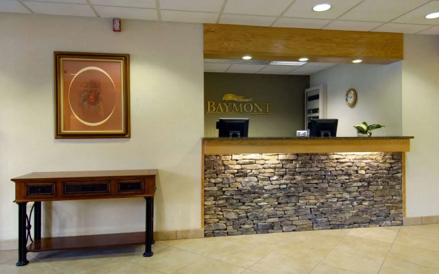 Bay Mountain Inn