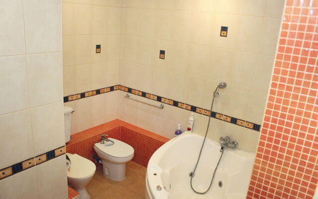 Саквояж на ул. 39-й Гвардейской дивизии