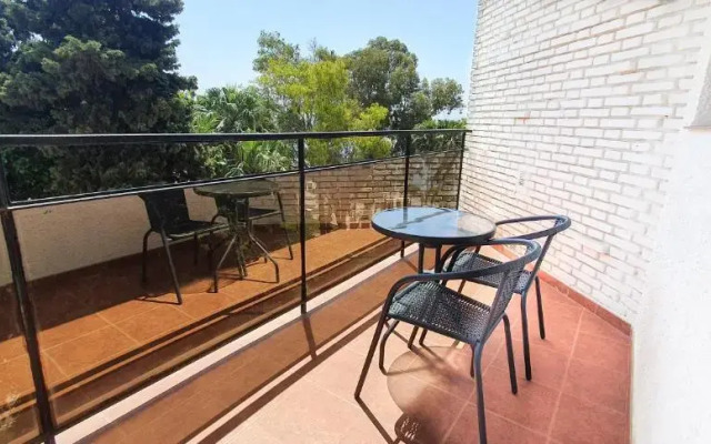 Skol 329 – Spacious Beachfront Studio with Sea Views