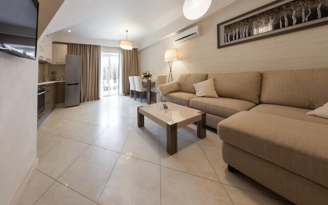 Sun City Arcadia Apartments