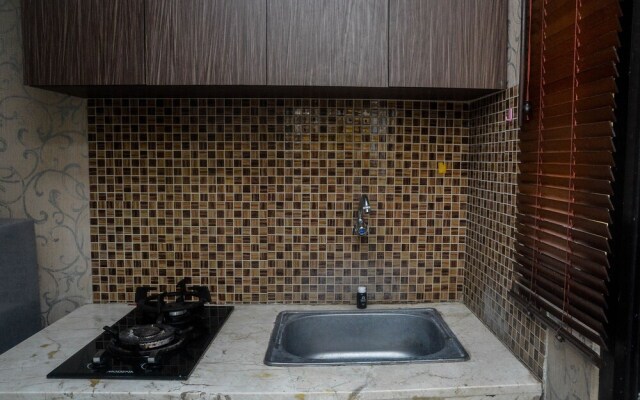Comfort Studio Room At Kebagusan City Apartment