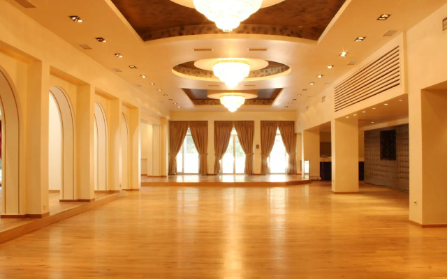 Theoxenia Palace Hotel