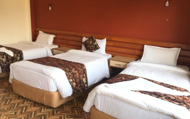 Sauraha Holiday Home