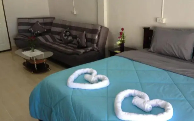 Charoen Guesthouse