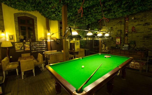 7 Sages International Youth Hostel