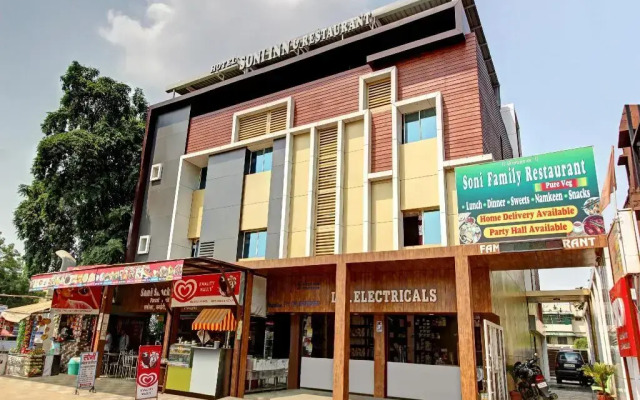 OYO 26938 Hotel Soni Inn