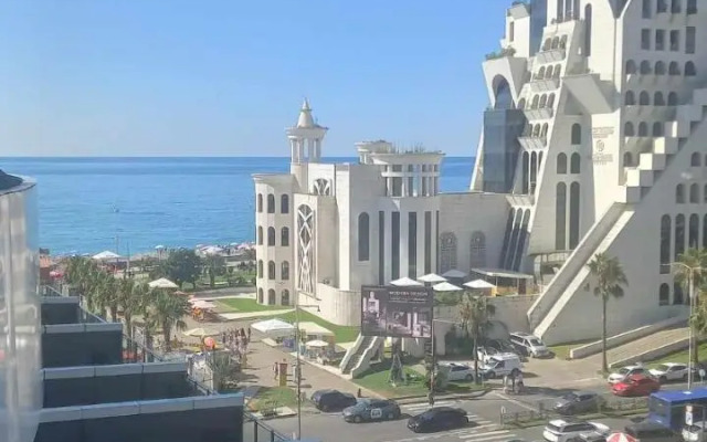 orbi residence sea view 22floo