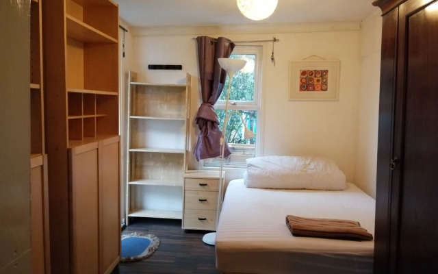 Lovely Studio in Twickenham