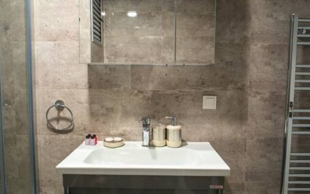 Prestige 22 · Prestigious 1 Bedroom Suite Apartment