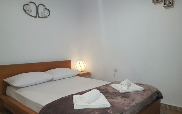 A1 George Apartments by the Sea