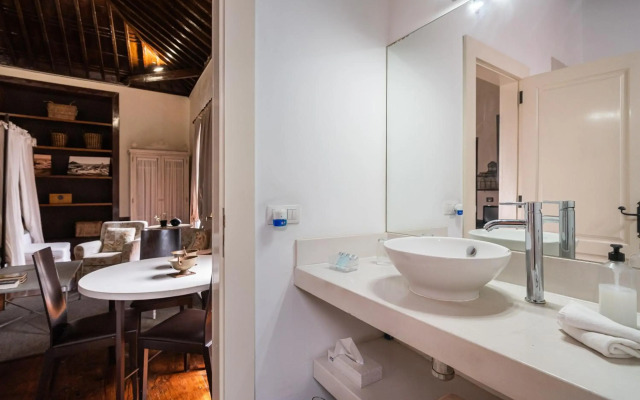 Isla Baja Suites