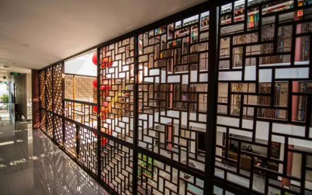 Tujia Daughter City Daughter Building Inn