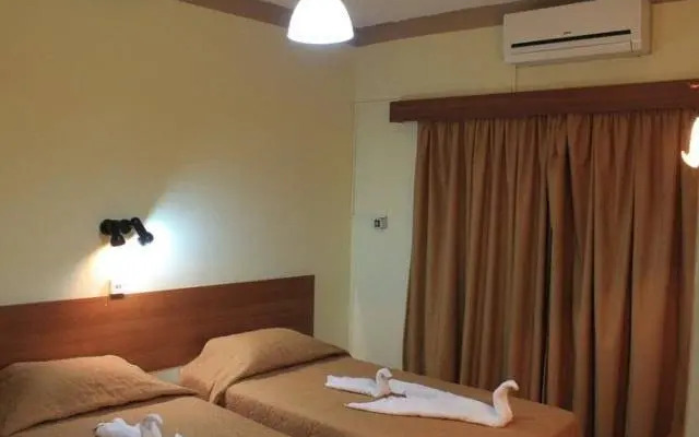 Nick's Hotel Apartments