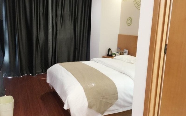 Greentree Inn Nanjing Jiangning District Jiulong Lake Subway Station Express Hotel – Guest Rooms – Nanjing