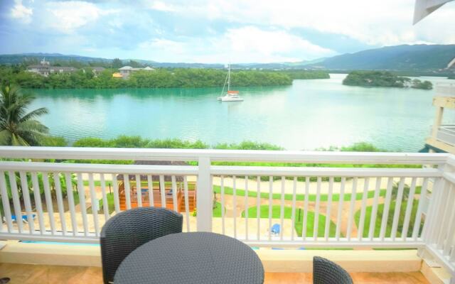 Lagoons Apartments