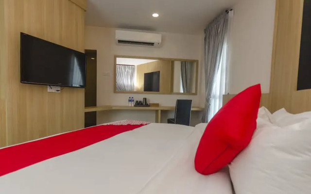 OYO 574 RS Boutique Hotel