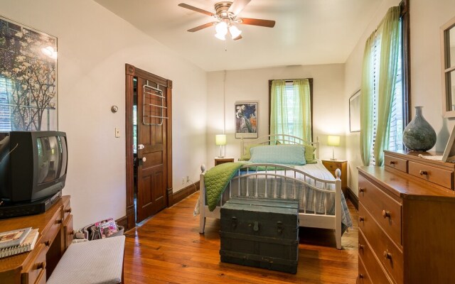 The Cottonwood Inn B&B