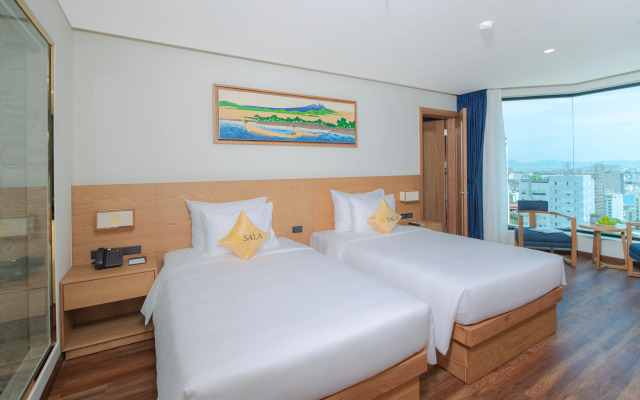 Sala Danang Beach Hotel