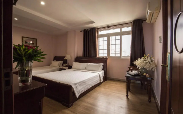 Kin Hotel Thai Van Lung