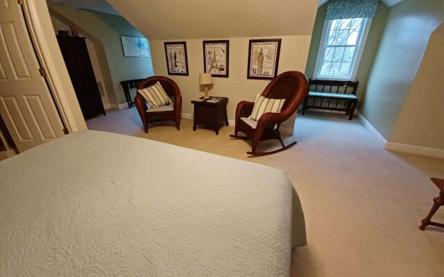 The Inn on Bath Creek