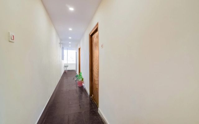 Super Hotel O Neredmet Road