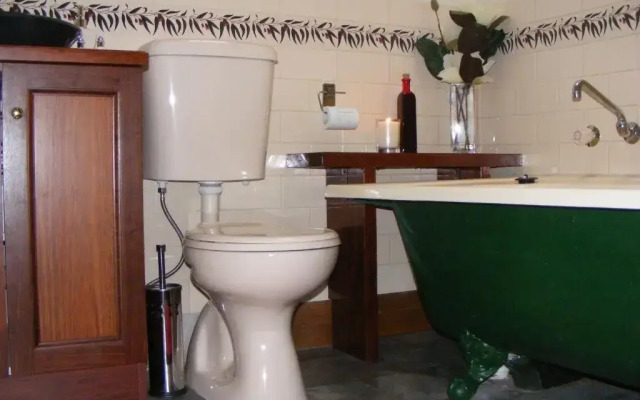 Rosella Cottage
