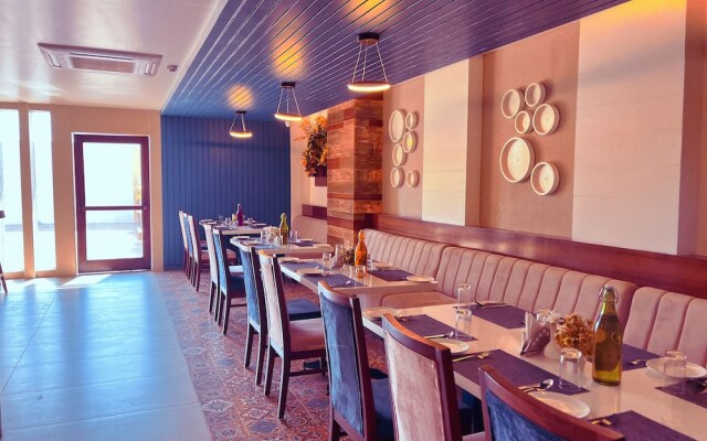 Clarks Inn Express Udaipur