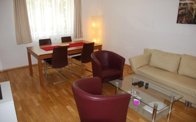 Towns Apartments