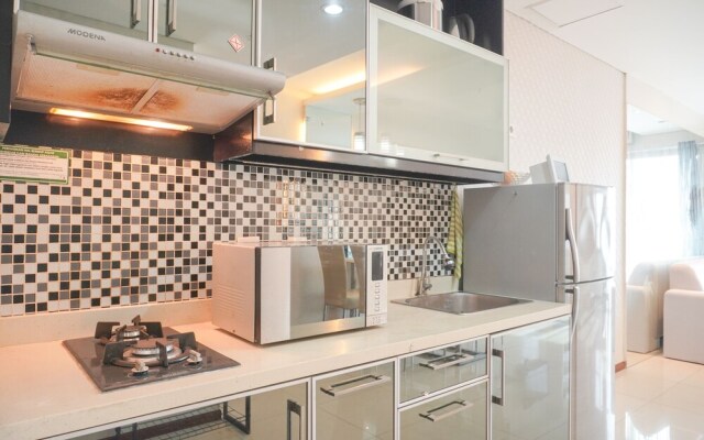 Modern And Homey 2Br Apartment Thamrin Residence
