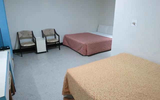 Reui Cheng Hotel