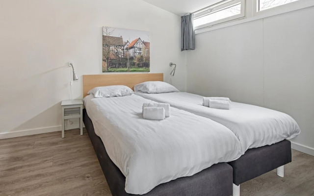 Well-kept Bungalow With Microwave Near Valkenburg