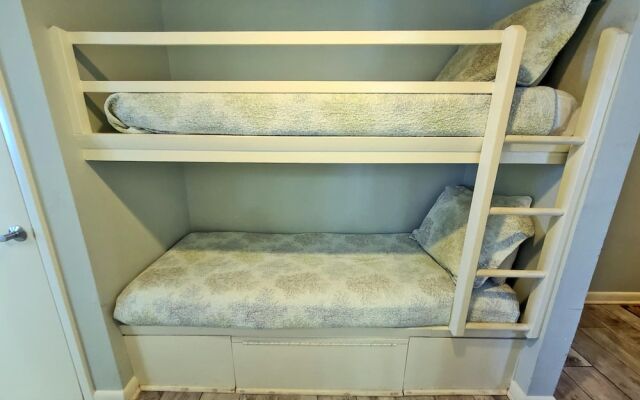 Westwind by Youngs Suncoast