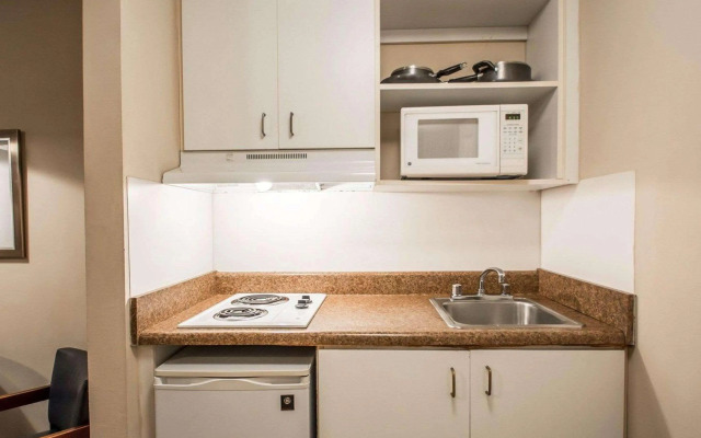 Suburban Extended Stay Hotel Airport