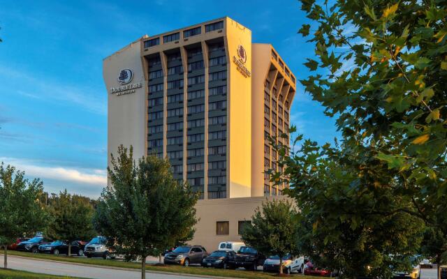 DoubleTree by Hilton Pittsburgh - Monroeville Convention Ctr