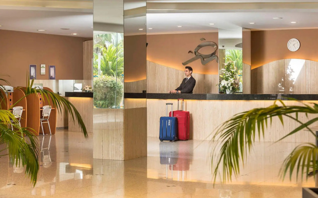 Aparthotel Costa Encantada