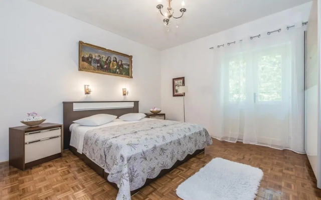 Beautiful Apartment in Vodice With Wifi and 2 Bedrooms