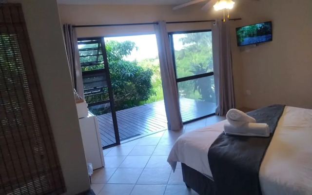 The Tropical Hut Lodges