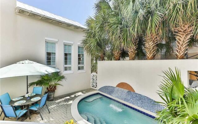 Nautilus 3605 Waverly by RedAwning