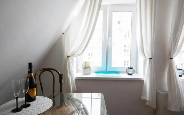 Apartament przy Żurawiu