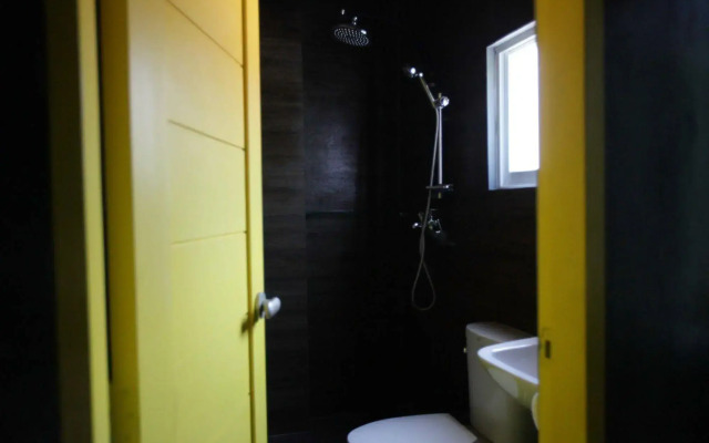 W Hostel Boracay