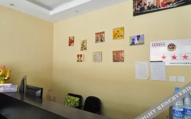 Songming Kaiyun Hotel