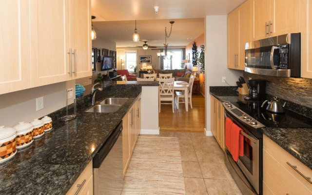 B219 Southern Exposure by RedAwning