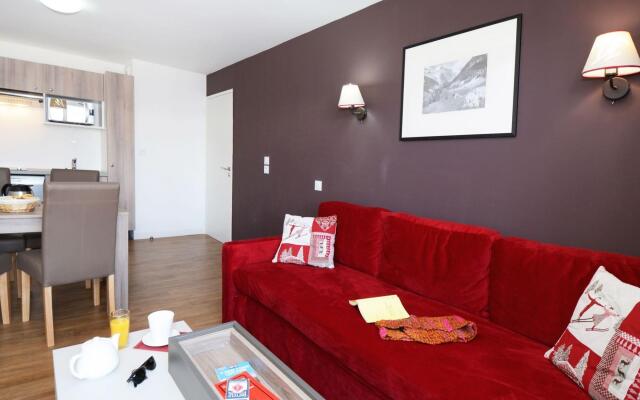 Alluring apartment in Auris en Oisans with balcony