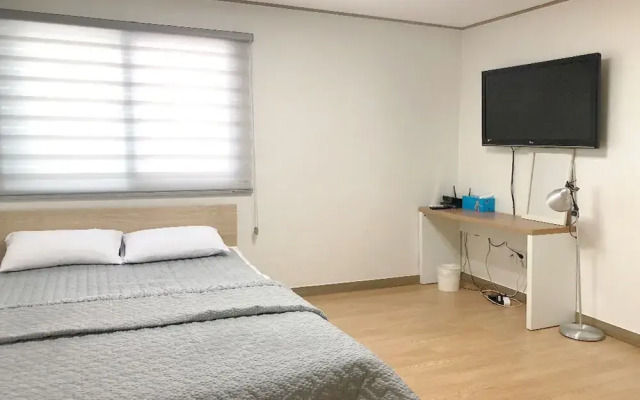 Seoul Sarang Guest House