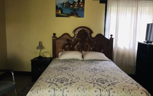 Jabel Tinamit Hotel & Villas