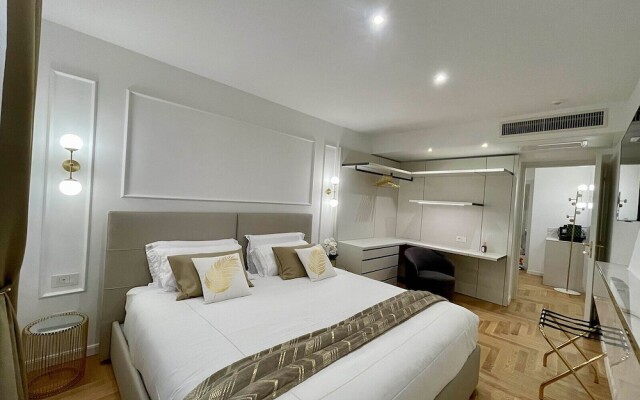 Bellagio Luxury Suites Apartments