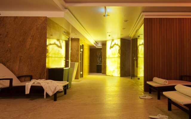 Hotel Zur Burg