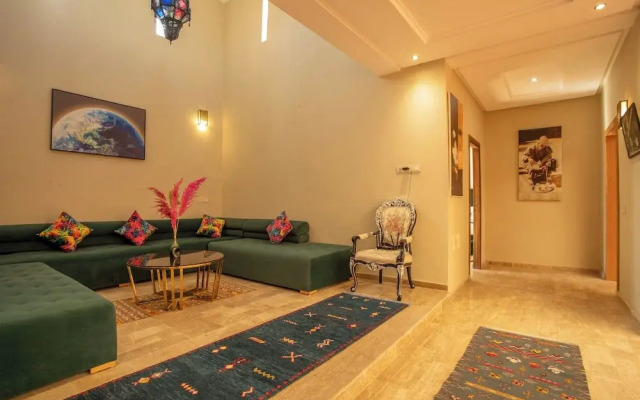 Riad Azia