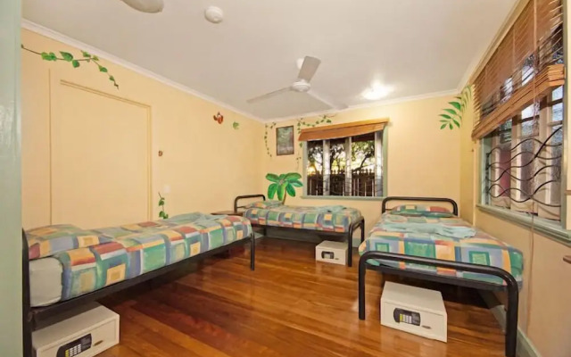 Travellers Oasis - Hostel