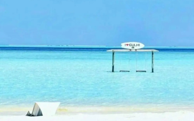 String Wave Maldives